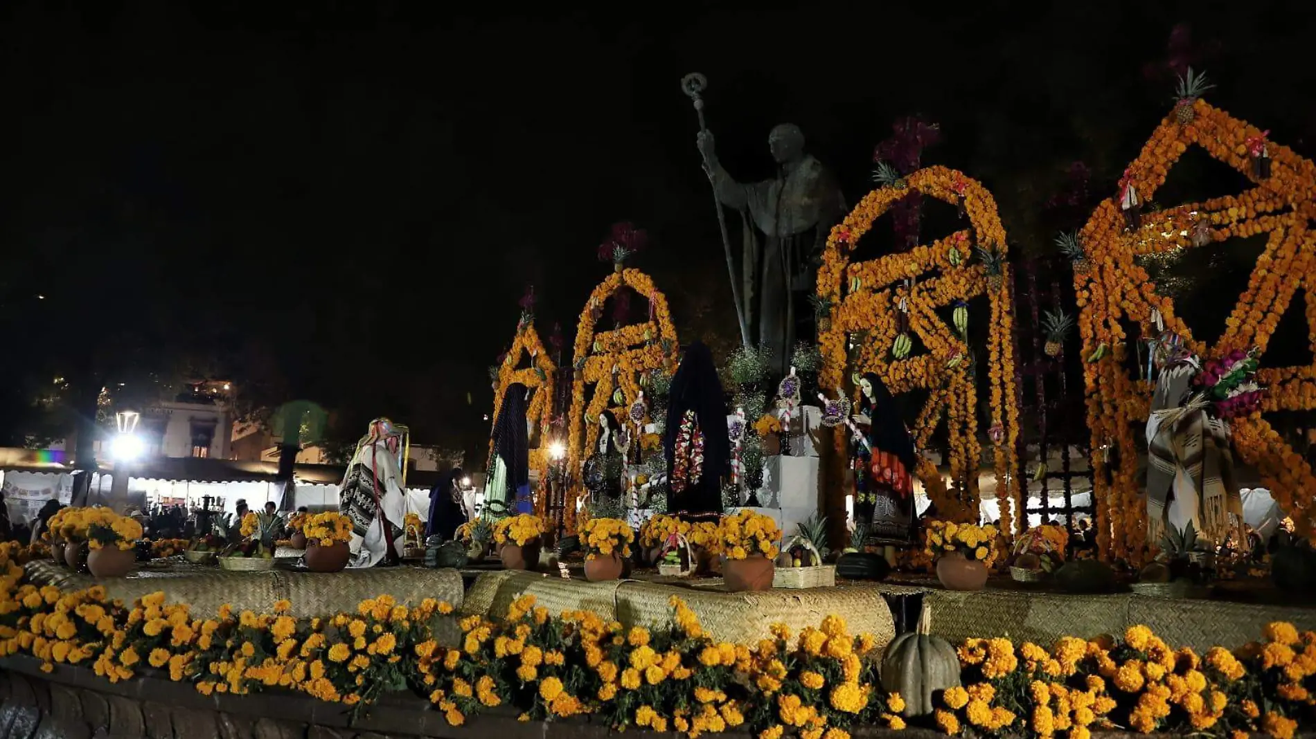 Pátzcuaro Noche de Muertos